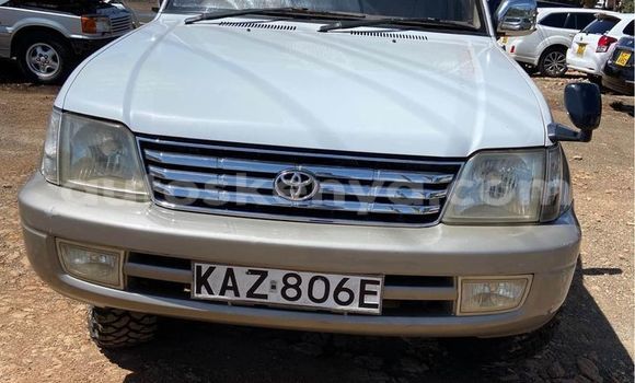 Oofamaa Toyota Land Cruiser Other Makiinaa iti Bungoma keessatti West Kenya keessatti