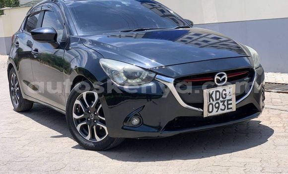 Oofamaa Mazda Demio Black Makiinaa iti Busia keessatti West Kenya keessatti