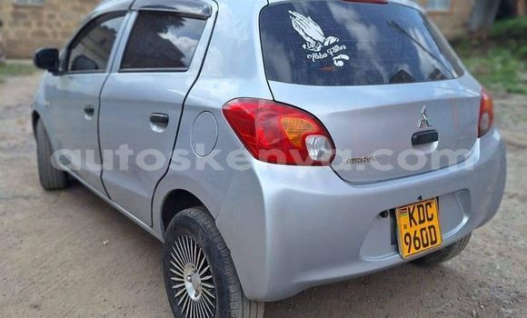 Oofamaa Mitsubishi Mirage Other Makiinaa iti Busia keessatti West Kenya keessatti Oofamaa Mitsubishi Mirage Other Makiinaa iti Busia keessatti West Kenya keessatti