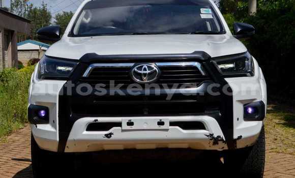 Nunua Ilio tumika Toyota Hilux Nyeupe Gari ndani ya Nairobi nchini Nairobi Nunua Ilio tumika Toyota Hilux Nyeupe Gari ndani ya Nairobi nchini Nairobi