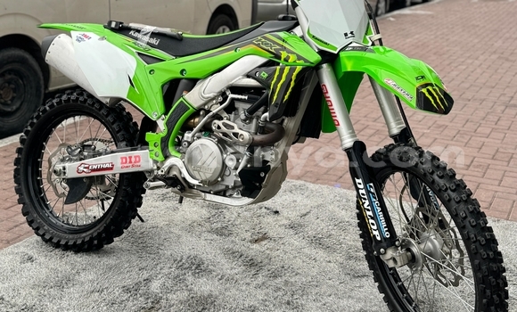 Nunua Ilio tumika Kawasaki KX Kijani Bike ndani ya Nairobi nchini Nairobi