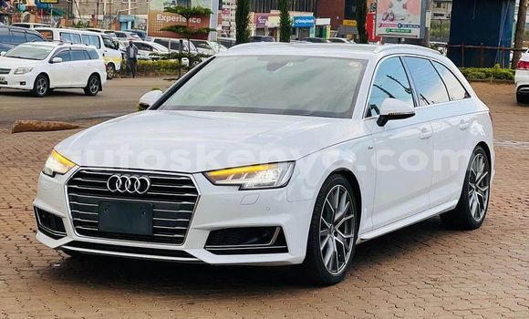 Nunua Ilio tumika Audi A4 Nyingine Gari ndani ya Nairobi nchini Nairobi