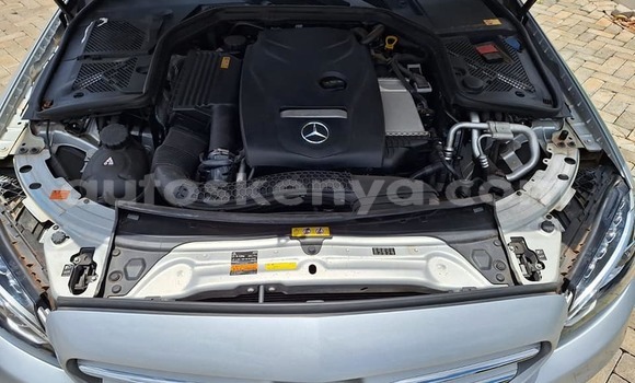 Buy Used Mercedes-Benz C250 coupe Other Car in Nairobi in Nairobi Buy Used Mercedes-Benz C250 coupe Other Car in Nairobi in Nairobi