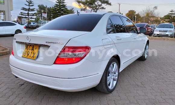 Buy Used Mercedes‒Benz KOMPRESSOR White Car in Nairobi in Nairobi Buy Used Mercedes‒Benz KOMPRESSOR White Car in Nairobi in Nairobi