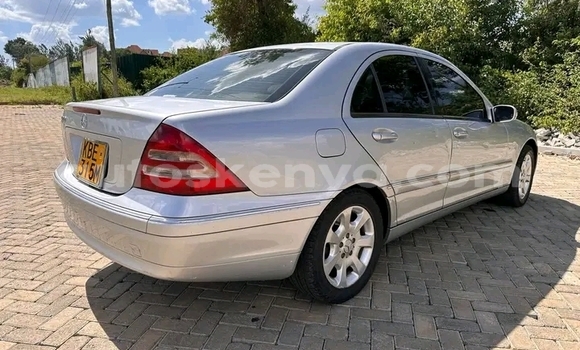Oofamaa Mercedes‒Benz C–Class Other Makiinaa iti Nairobi keessatti Nairobi keessatti Oofamaa Mercedes‒Benz C–Class Other Makiinaa iti Nairobi keessatti Nairobi keessatti