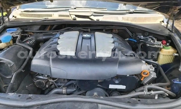 Oofamaa Volkswagen Touareg Blue Makiinaa iti Nairobi keessatti Nairobi keessatti Oofamaa Volkswagen Touareg Blue Makiinaa iti Nairobi keessatti Nairobi keessatti