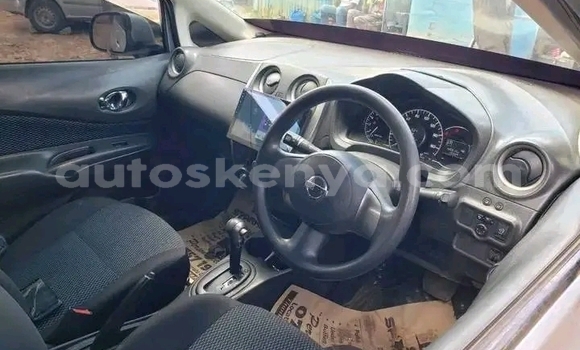 Oofamaa Toyota Passo White Makiinaa iti Nairobi keessatti Nairobi keessatti Oofamaa Toyota Passo White Makiinaa iti Nairobi keessatti Nairobi keessatti