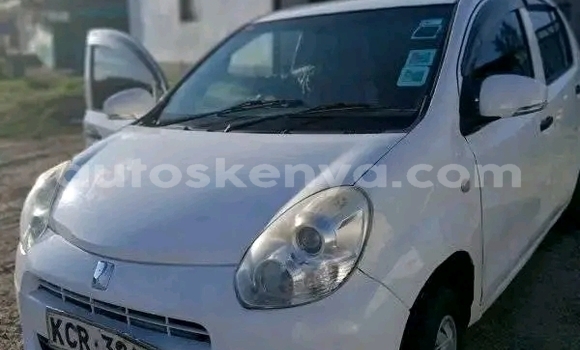 Oofamaa Toyota Passo White Makiinaa iti Nairobi keessatti Nairobi keessatti Oofamaa Toyota Passo White Makiinaa iti Nairobi keessatti Nairobi keessatti