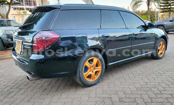 Oofamaa Subaru Legacy Black Makiinaa iti Nairobi keessatti Nairobi keessatti