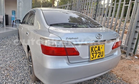 Oofamaa Toyota Premio Other Makiinaa iti Busia keessatti West Kenya keessatti Oofamaa Toyota Premio Other Makiinaa iti Busia keessatti West Kenya keessatti
