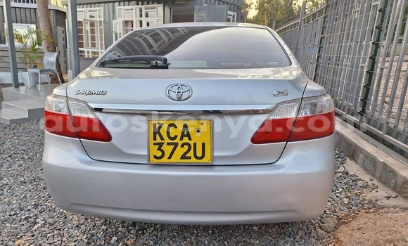 Oofamaa Toyota Premio Other Makiinaa iti Busia keessatti West Kenya keessatti Oofamaa Toyota Premio Other Makiinaa iti Busia keessatti West Kenya keessatti