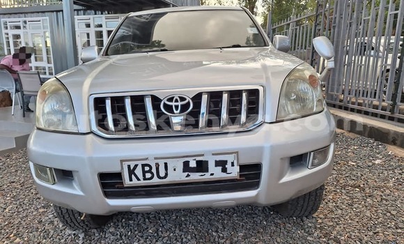 Oofamaa Toyota Land Cruiser Prado Other Makiinaa iti Nairobi keessatti Nairobi keessatti Oofamaa Toyota Land Cruiser Prado Other Makiinaa iti Nairobi keessatti Nairobi keessatti
