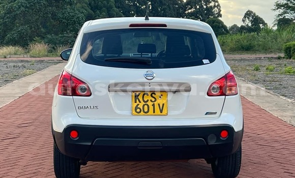 Oofamaa Nissan Dualis White Makiinaa iti Nairobi keessatti Nairobi keessatti Oofamaa Nissan Dualis White Makiinaa iti Nairobi keessatti Nairobi keessatti