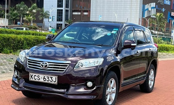 Oofamaa Toyota Vanguard Black Makiinaa iti Nairobi keessatti Nairobi keessatti