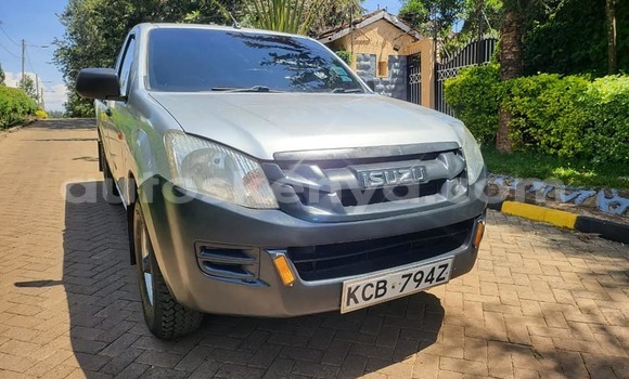 Oofamaa Isuzu D–MAX Other Makiinaa iti Nairobi keessatti Nairobi keessatti