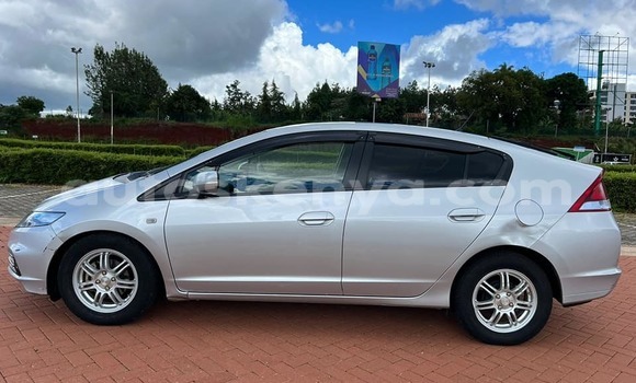 Nunua Ilio tumika Honda Insight Nyingine Gari ndani ya Nairobi nchini Nairobi