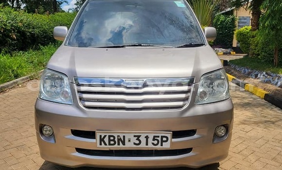 Nunua Ilio tumika Toyota Noah Nyingine Gari ndani ya Nairobi nchini Nairobi
