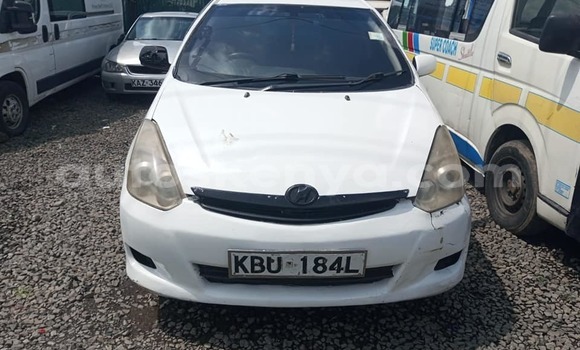 Buy Used Toyota Wish White Car in Nairobi in Nairobi