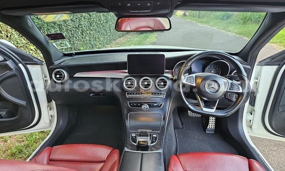 Buy Used Mercedes‒Benz C–Class White Car in Bungoma in West Kenya Buy Used Mercedes‒Benz C–Class White Car in Bungoma in West Kenya