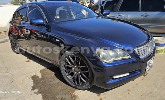 Nunua Ilio tumika Toyota Mark X Bluu Gari ndani ya Nairobi nchini Nairobi