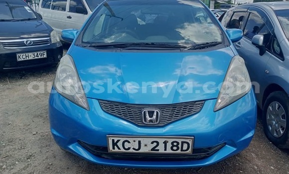 Buy Used Honda Fit Blue Car in Nairobi in Nairobi