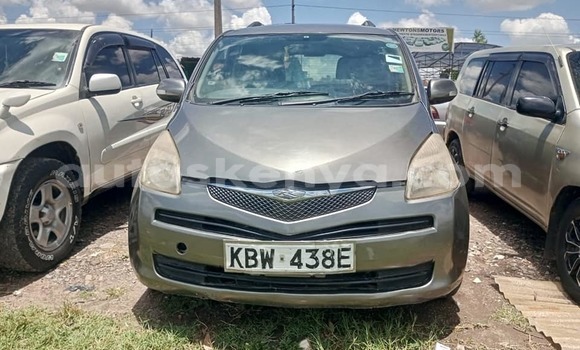 Nunua Ilio tumika Toyota Ractis Nyingine Gari ndani ya Nairobi nchini Nairobi