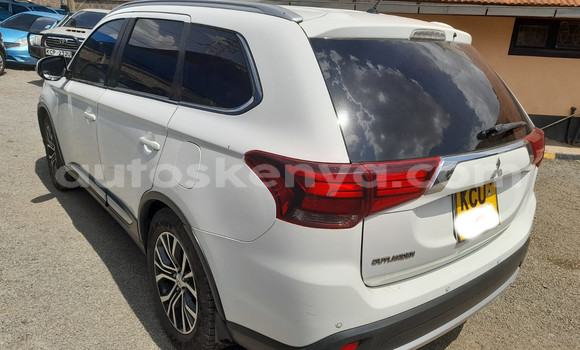 Buy Used Mitsubishi Outlander White Car in Nairobi in Nairobi Buy Used Mitsubishi Outlander White Car in Nairobi in Nairobi
