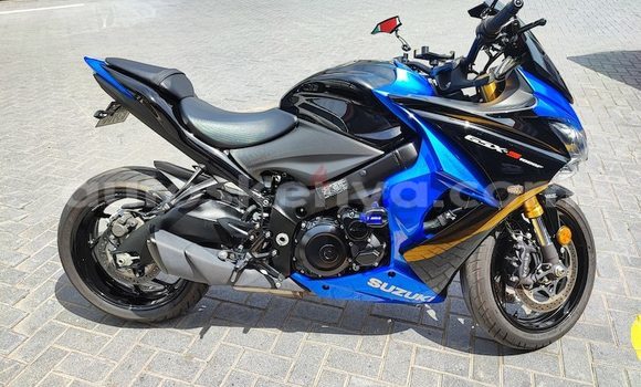 Buy Used Suzuki GSX-S Blue Bike in Nairobi in Nairobi
