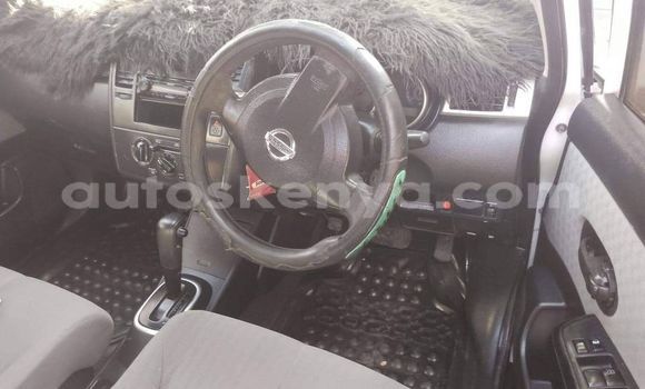 Buy Used Nissan tiida White Car in Bura in Northeast Kenya Buy Used Nissan tiida White Car in Bura in Northeast Kenya