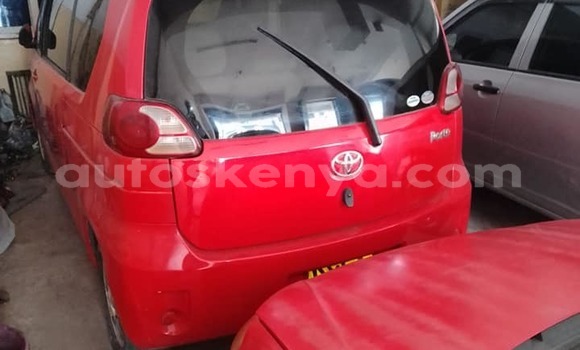 Oofamaa Toyota Porte Red Makiinaa iti Busia keessatti West Kenya keessatti Oofamaa Toyota Porte Red Makiinaa iti Busia keessatti West Kenya keessatti