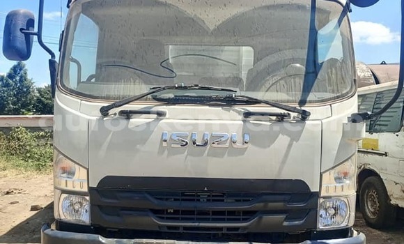 Buy Used Isuzu Fargo Filly White Car in Busia in West Kenya Buy Used Isuzu Fargo Filly White Car in Busia in West Kenya