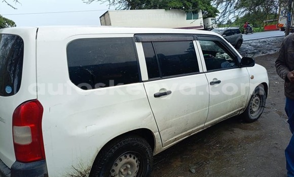 Buy Used Toyota Probox White Car in Bomet in Rift Valley Buy Used Toyota Probox White Car in Bomet in Rift Valley