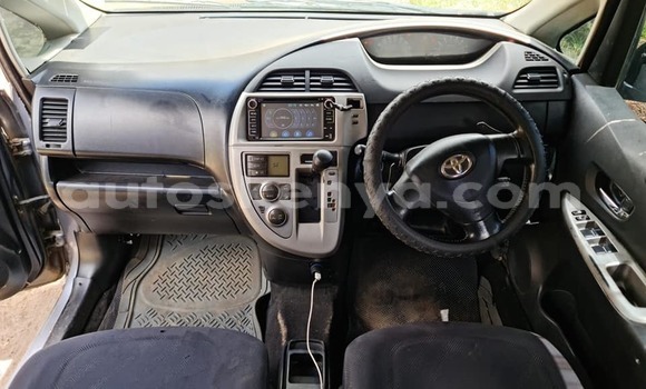 Buy Used Toyota Ractis Blue Car in Bura in Northeast Kenya Buy Used Toyota Ractis Blue Car in Bura in Northeast Kenya