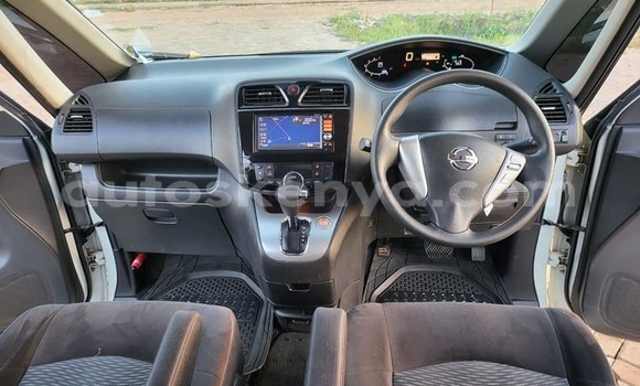 Buy Used Nissan Serena White Car in Busia in West Kenya Buy Used Nissan Serena White Car in Busia in West Kenya