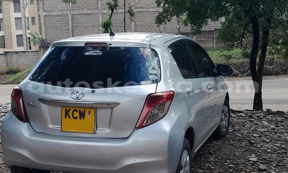 Nunua Ilio tumika Toyota Vitz Fedha Gari ndani ya Nairobi nchini Nairobi Nunua Ilio tumika Toyota Vitz Fedha Gari ndani ya Nairobi nchini Nairobi