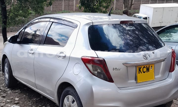 Nunua Ilio tumika Toyota Vitz Fedha Gari ndani ya Nairobi nchini Nairobi Nunua Ilio tumika Toyota Vitz Fedha Gari ndani ya Nairobi nchini Nairobi