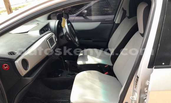 Nunua Ilio tumika Toyota Vitz Fedha Gari ndani ya Nairobi nchini Nairobi Nunua Ilio tumika Toyota Vitz Fedha Gari ndani ya Nairobi nchini Nairobi