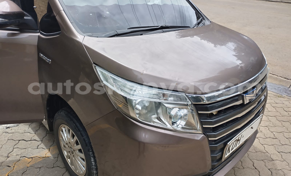 Nunua Ilio tumika Toyota Noah Brown Gari ndani ya Nairobi nchini Nairobi Nunua Ilio tumika Toyota Noah Brown Gari ndani ya Nairobi nchini Nairobi