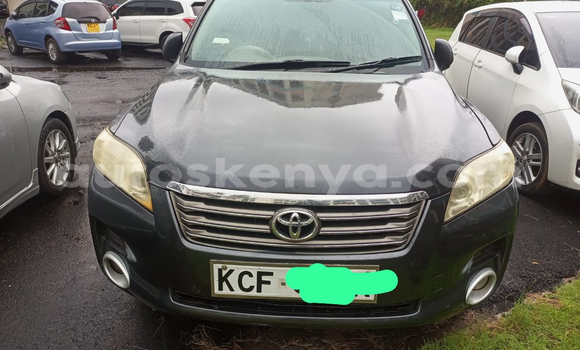 Buy Used Toyota Vanguard Silver Car in Nairobi in Nairobi