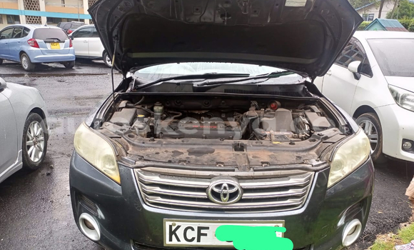 Buy Used Toyota Vanguard Silver Car in Nairobi in Nairobi Buy Used Toyota Vanguard Silver Car in Nairobi in Nairobi
