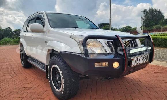 Buy Used Toyota Prado White Car in Bomet in Rift Valley Buy Used Toyota Prado White Car in Bomet in Rift Valley