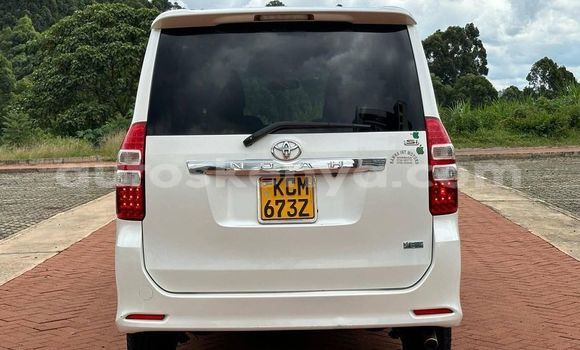 Buy Used Toyota Noah White Car in Bungoma in West Kenya Buy Used Toyota Noah White Car in Bungoma in West Kenya