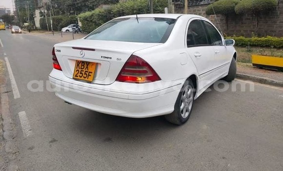 Buy Used Mercedes‒Benz C–Class White Car in Bomet in Rift Valley Buy Used Mercedes‒Benz C–Class White Car in Bomet in Rift Valley