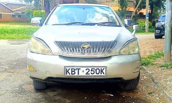 Nunua Ilio tumika Toyota Harrier Nyingine Gari ndani ya Bungoma nchini West Kenya