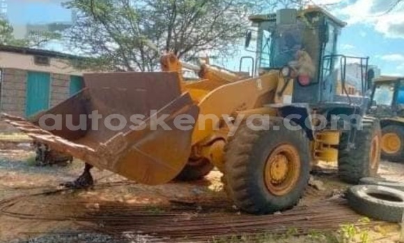 Buy Used Caterpillar 120 Other Truck in Busia in West Kenya Buy Used Caterpillar 120 Other Truck in Busia in West Kenya