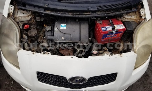 Buy Used Toyota Vitz White Car in Bungoma in West Kenya Buy Used Toyota Vitz White Car in Bungoma in West Kenya
