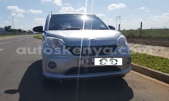 Nunua Ilio tumika Toyota Passo Nyingine Gari ndani ya Busia nchini West Kenya