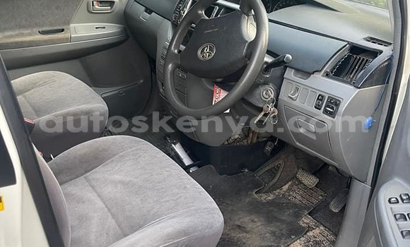 Buy Used Toyota Voxy White Car in Bomet in Rift Valley Buy Used Toyota Voxy White Car in Bomet in Rift Valley