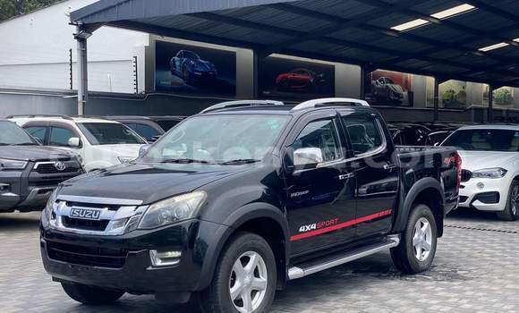 Imported Isuzu D-max Cab4 Black Makiinaa iti Mombasa keessatti Coastal Kenya keessatti Imported Isuzu D-max Cab4 Black Makiinaa iti Mombasa keessatti Coastal Kenya keessatti