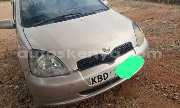 Nunua Ilio tumika Toyota Vitz Nyingine Gari ndani ya Bura nchini Kaskazini Mashariki mwa Kenya Nunua Ilio tumika Toyota Vitz Nyingine Gari ndani ya Bura nchini Kaskazini Mashariki mwa Kenya